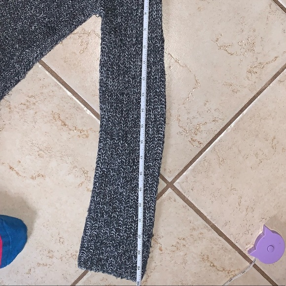 •Donated to Fire Evacuees• StreetWear Society Knitwear size Small - Picture 15 of 16